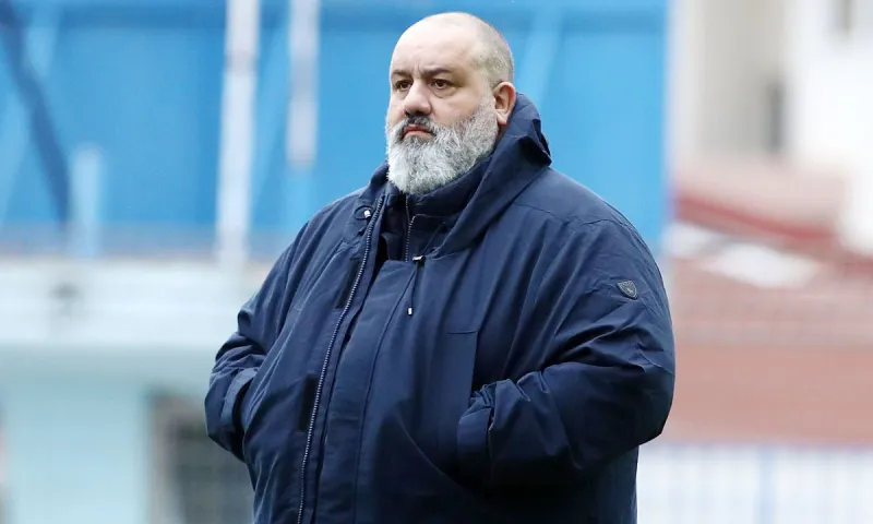 Ο Κώστας Καραπαπάς για τη φούστα στον Μπαλτάκο