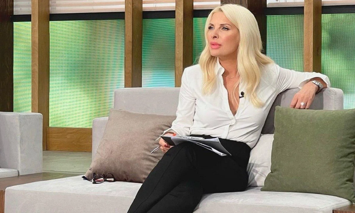 MEGA: Ανατροπή με την Ελένη Μενεγάκη - Πάει για πρωινό;