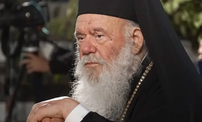 Αρχιεπίσκοπος Ιερώνυμος: Κίνηση «ματ» και κάθε κατεργάρης στον πάγκο του – Ζήτησε ονομαστική ψηφοφορία για το ν/σ των γκέι γάμων