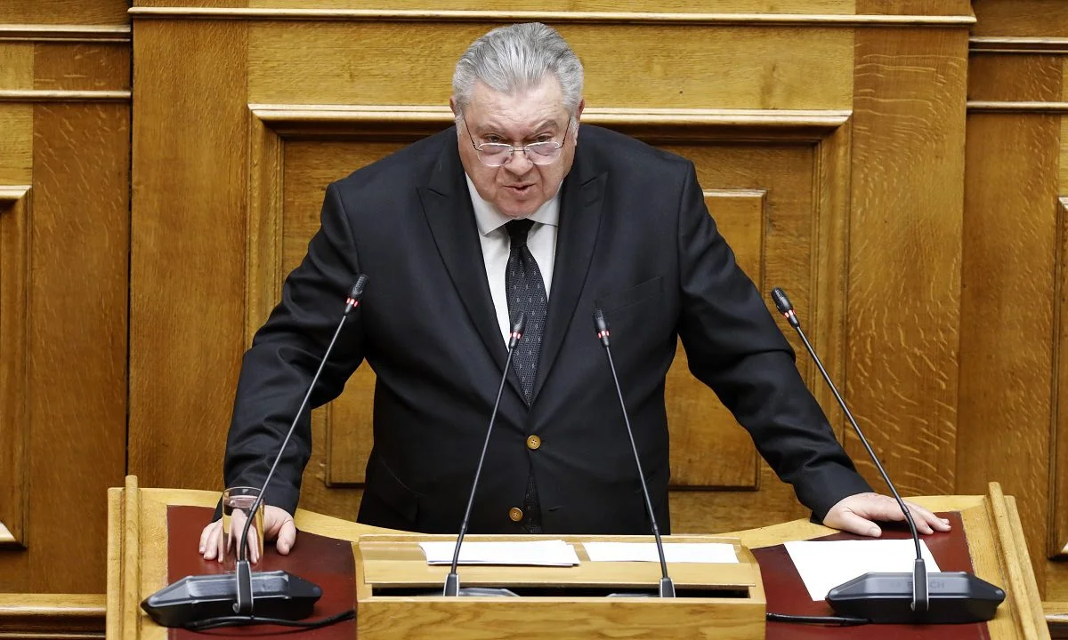 Ολυμπιακός: Θα ξεκινήσει σίγουρα ο Φορτούνης με Φερεντσβάρος;