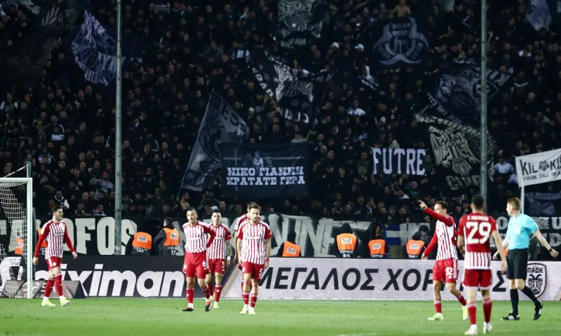 ΠΑΟΚ - Ολυμπιακός: «Μαρς» επιθετικό φάουλ! Δεν το είδε κανείς; (vid)