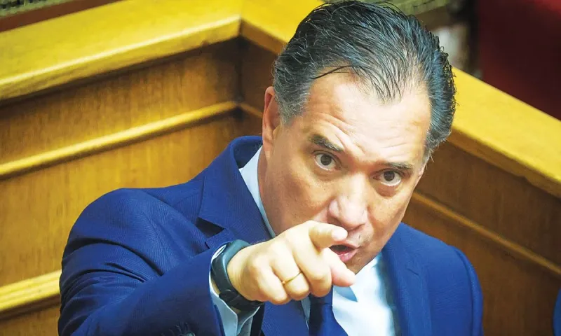 Απίστευτο! O Άδωνις Γεωργιάδης έκανε υποδείξεις στο δικαστήριο για το ΚΕΕΛΠΝΟ – Φρουρός του, επιτέθηκε σε δικηγόρο!