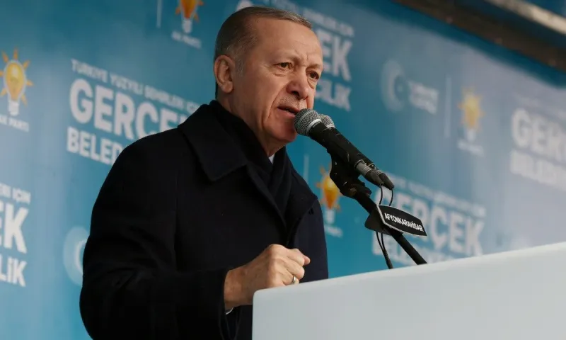 Τουρκία: Πανηγυρισμοί για την πρώτη πτήση του μαχητικού ΚΑΑΝ – «Είναι ίδιο με τα F-35» λέει ο Ερντογάν