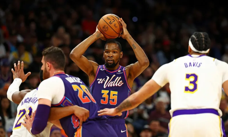 NBA Αποτελέσματα: Νέα ήττα για τους Λέικερς – Πολύ εύκολα οι Νάγκετς με «τρελαμένο» Γιόκιτς!