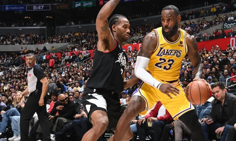 NBA Αποτελέσματα: «Αφεντικό» στο Λος Άντζελες οι Λέικερς - Νέα ήττα για τους Κινγκς χωρίς Βεζένκοφ