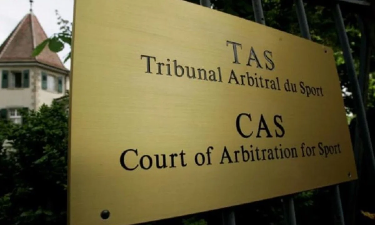 CAS: Ο Ολυμπιακός πήρε πίσω τον έναν βαθμό που του είχε αφαιρεθεί από το παιχνίδι με τον Παναθηναϊκό, ωστόσο τα υπόλοιπα παρέμειναν ως έχουν.