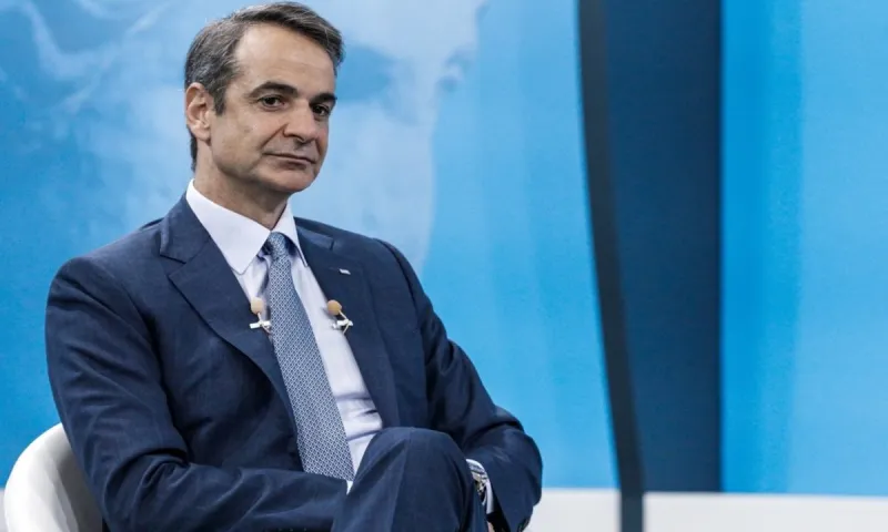 Κυριάκος Μητσοτάκης: Συνεχάρη το πρώτο γκέι ζευγάρι που παντρεύτηκε – Μακάρι να έδειχνε την ίδια θέρμη και για τις πολύτεκνες οικογένειες