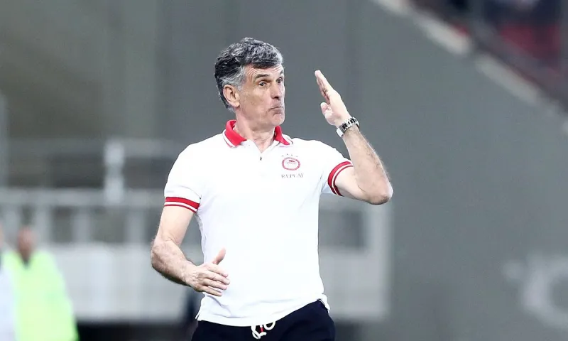 «Εξαφάνισε» βασικό Έλληνα ο Μεντιλίμπαρ