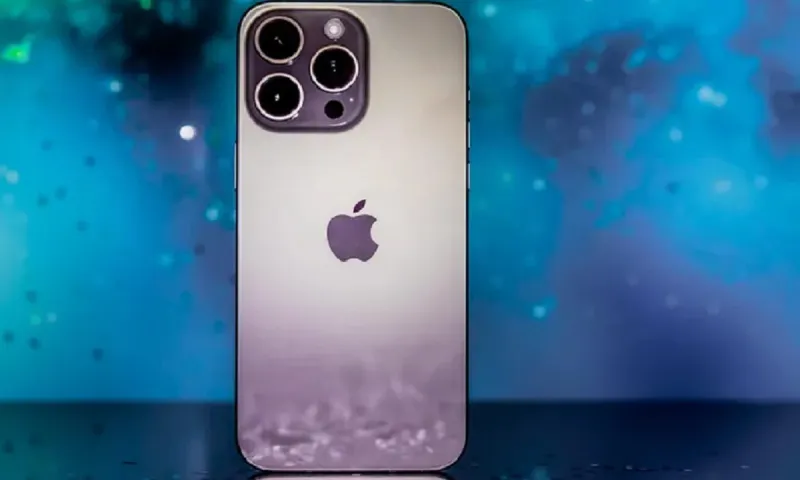 Τι έπαθαν τα iPhone από τα Android στην Κίνα - Το κινητό που πουλάει σαν τρελό
