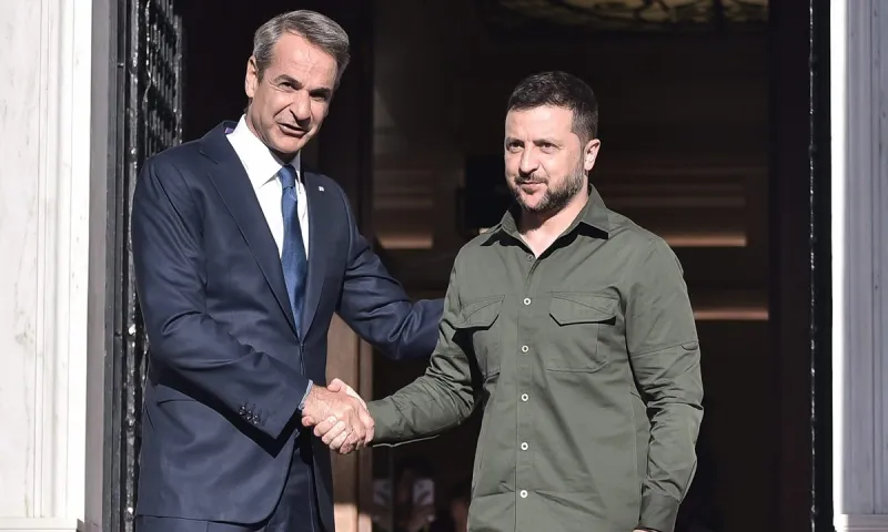 Ουκρανία: Έκρηξη κοντά στην αυτοκινητοπομπή Ζελένσκι και 150 μέτρα μακριά από τον Μητσοτάκη - Συνεχίζει να παίζει με τη φωτιά ο τυχοδιώκτης πρωθυπουργός!