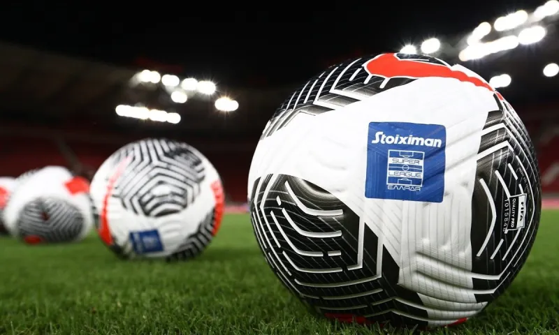 Super League: Η ΚΕΔ προχωράει σε ορισμούς για τα play out! Aυτοί σφυρίζουν!
