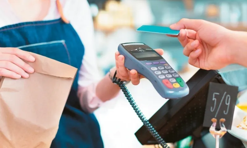 POS: Πότε θα γίνει κούρεμα στις προμήθειες