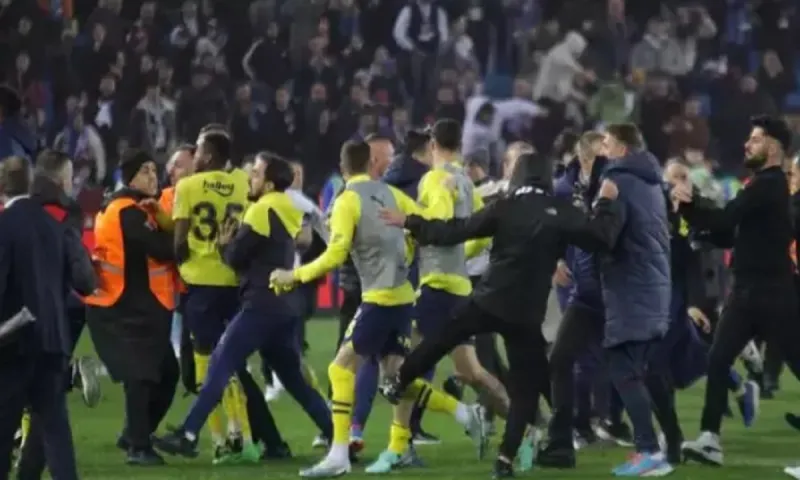 Ολυμπιακός: Τι θα γίνει αν ισχύσει η απόφαση των Τούρκων να αποχωρήσουν από το τουρκικό πρωτάθλημα - Πώς επηρεάζεται η ελληνική ομάδα
