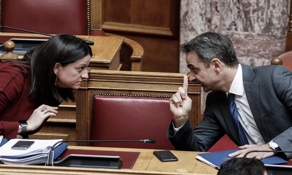 Μεγάλους «πονοκέφαλους» στο Μαξίμου έχει προκαλέσει η έρευνα για το σκάνδαλο και η τεράστια δυσπιστία των αποδήμων στην επιστολική ψήφο.