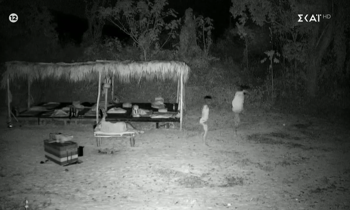 Survivor 22/3 Τι τρέχει ανάμεσα σε Σταυρούλα Χρυσαειδή και Γιάννη Περπατάρη; Τι κάνουν στο δάσος και πως πάει ο ένας στην καλύβα του άλλου;