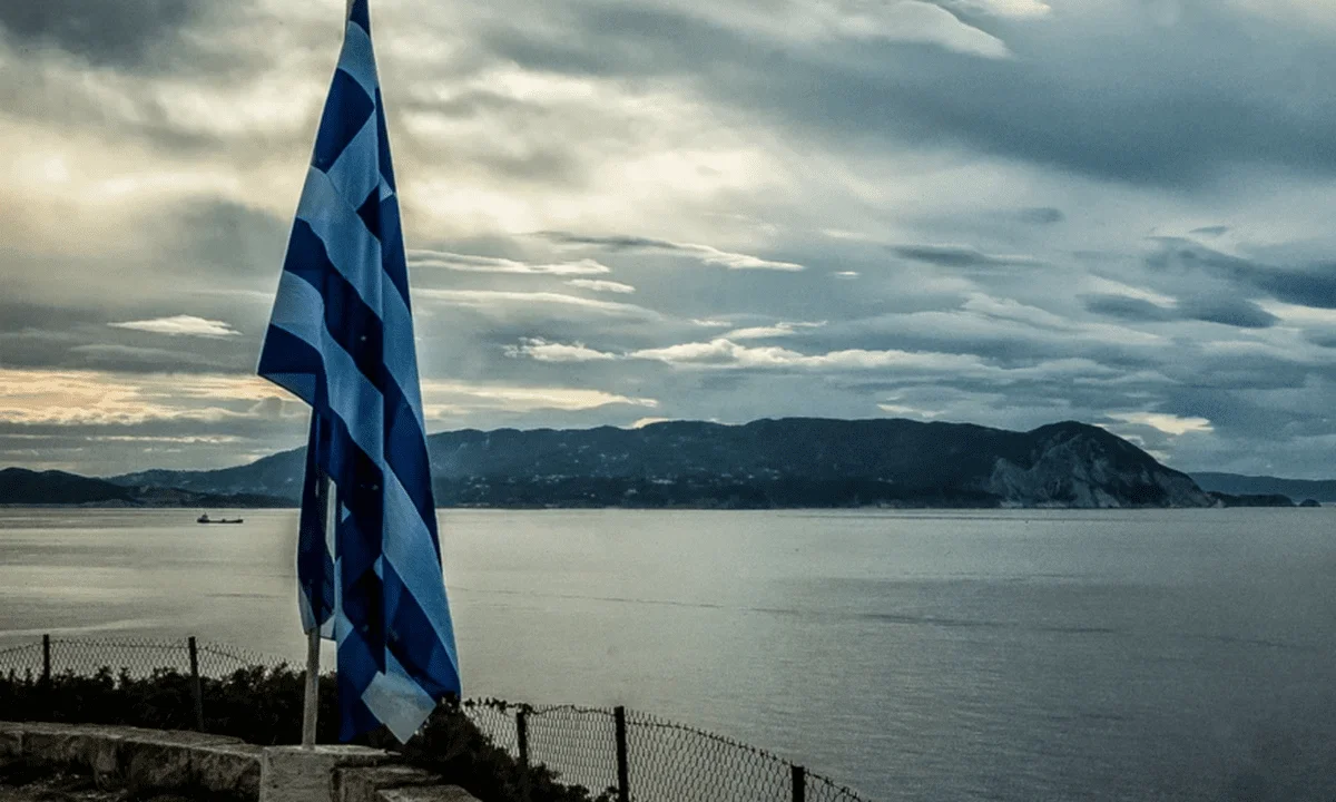 Καιρός: Ανοιξιάτικος αλλά και ασταθής το τριήμερο λέει ο Αρνιακός - Που θα βρέχει την 25η Μαρτίου