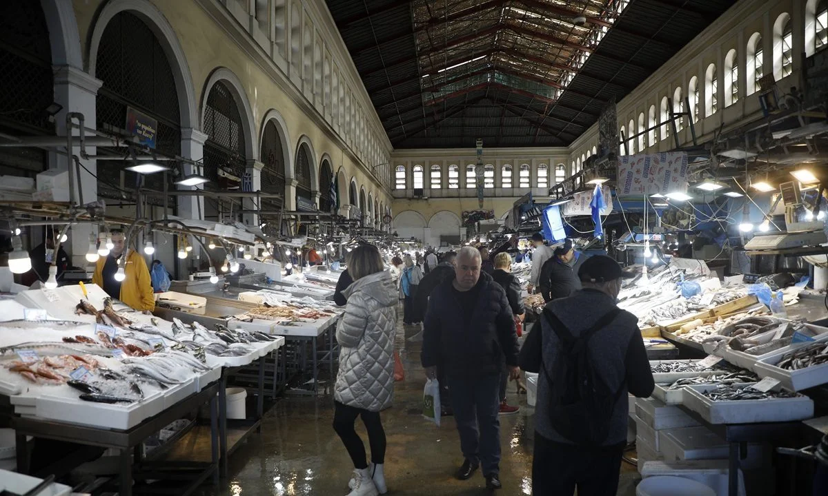 Ακρίβεια: Ιδιαίτερα «αλμυρός» και στην τιμή του αποδεικνύεται ο… πρωταγωνιστής του τραπεζιού της 25ης Μαρτίου, ο μπακαλιάρος
