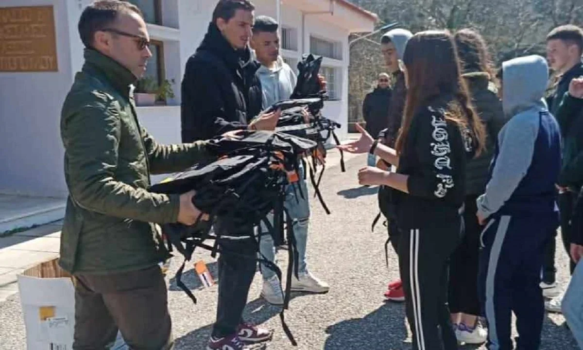 Πρόδωσαν τα «μυστικά» τους στους μαθητές του Ραπτόπουλου