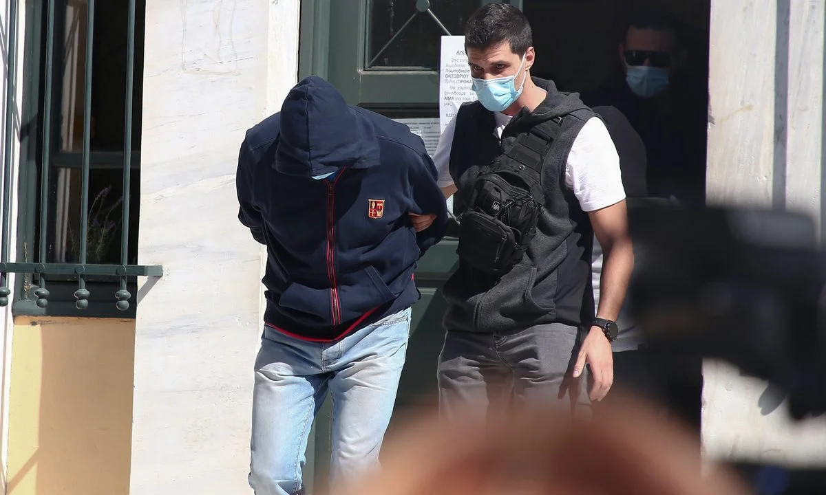 Τον καταδίκασε η κοινωνία - Ένοχος για τον βιασμό της 12χρονης ο Μίχος