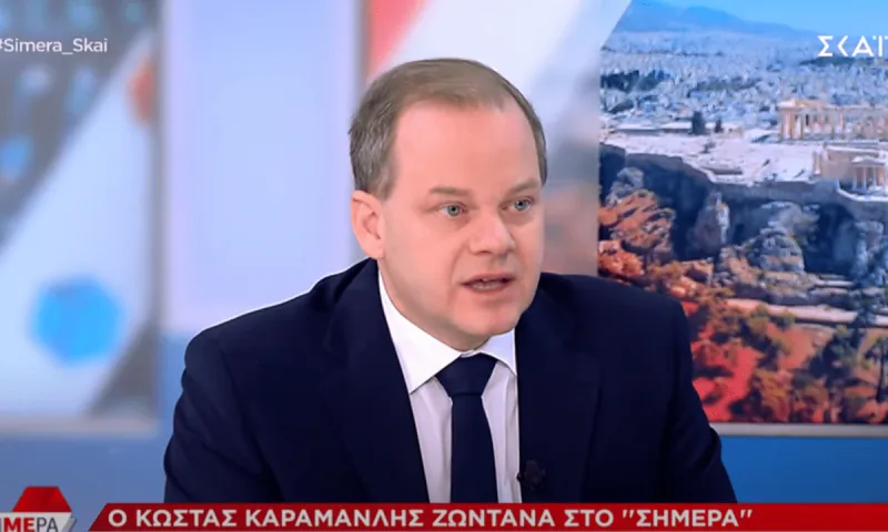 Χυδαία ψεύδη από τον Κώστα Καραμανλή στον ΣΚΑΙ: Για κάθε δημόσια εμφάνιση του, επιβάλλεται και ένα χάπι για την αναγούλα