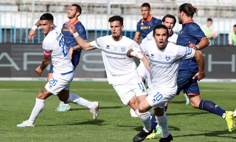 Super League 2: Όρθιος ο Ιωνικός και πάρτι τα Χανιά