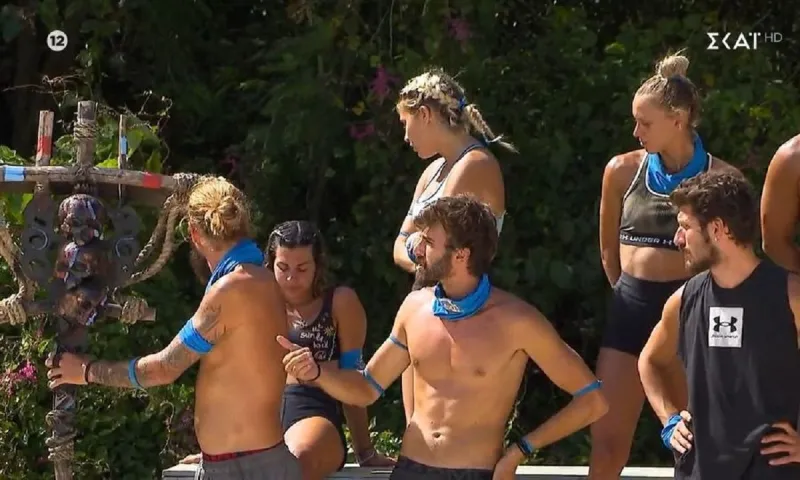 Survivor Twitter 2/4: Μπινελίκια Φάνης-Χριστόφορος - Αποθέωση για Χρύσα, κράξιμο στη Δαλάκα
