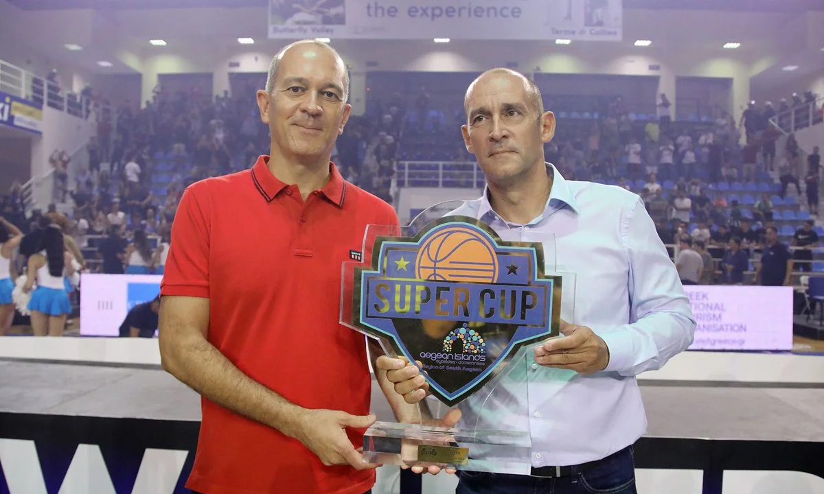 Την ώρα που μαίνεται η μάχη για την τελική κατάταξη της Euroleague, οι αδερφοί Αγγελόπουλοι τρέχουν τον προγραμματισμό της νέας σεζόν.