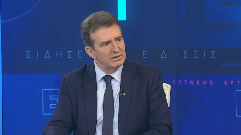 Ανεκδιήγητος Χρυσοχοΐδης: Είπε «ατυχές περιστατικό» τη δολοφονία της Κυριακής και «άστοχη διαχείριση» το φιάσκο των αστυνομικών