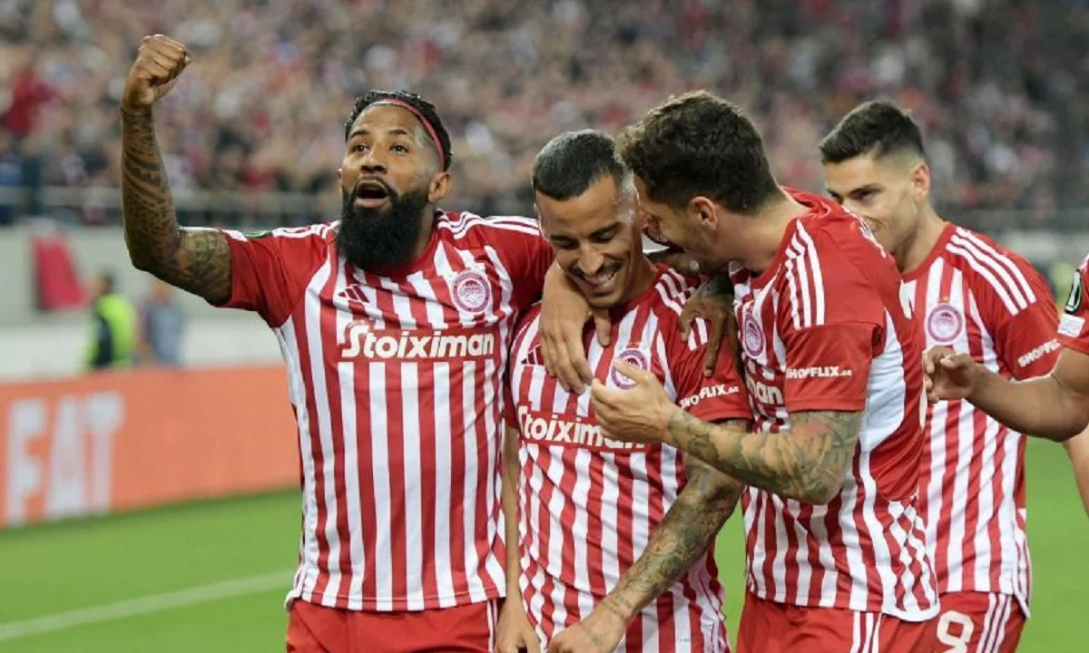 Σε ματς που προηγήθηκε 3-0 ο Ολυμπιακός έκανε ντέρμπι την υπόθεση πρόκριση στα ημιτελικά