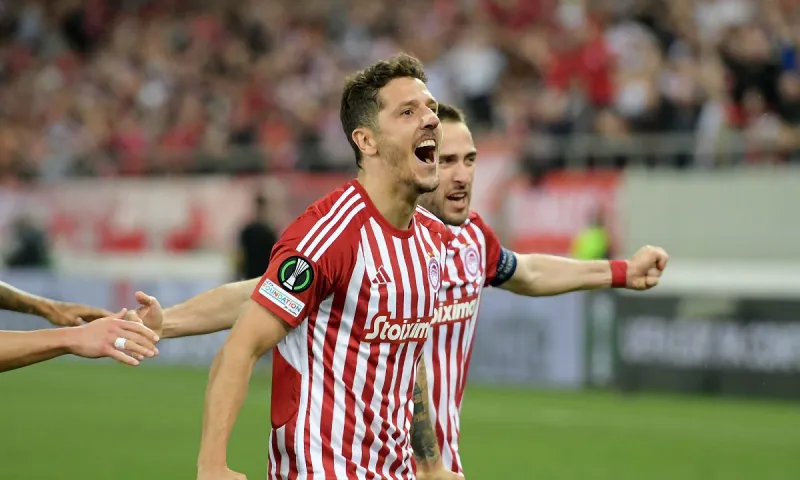 Ολυμπιακός: Ο Γιόβετιτς τα 300.000 ευρώ που έγιναν... καπνός και ο λόγος που δέχτηκε το ντιλ