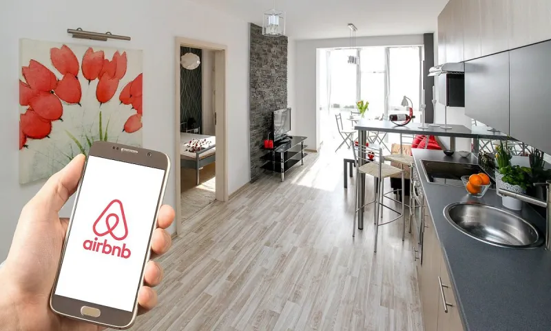 Το ΣΟΚ που περίμενε Έλληνες ιδιοκτήτες Airbnb - booking.com - VRBO