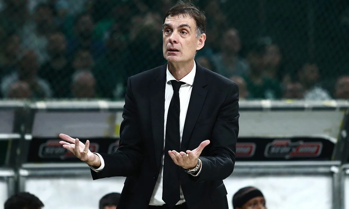 Παναθηναϊκός-Ολυμπιακός: Ένταση ανάμεσα σε Μπαρτζώκα και Αταμάν! - Τεχνική ποινή και στους δύο προπονητές των «αιωνίων» αντιπάλων.