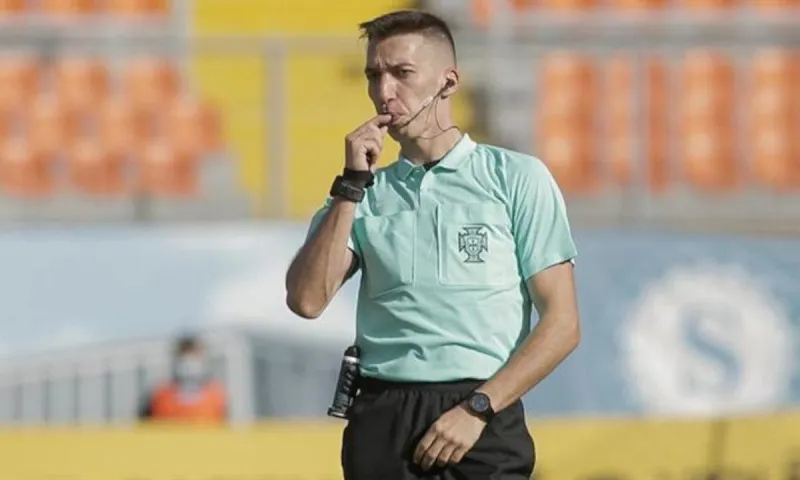 Super League: Πορτογάλος στο Ολυμπιακός - ΠΑΟΚ, Έλληνες στο Άρης - ΑΕΚ και στο Λαμία - Παναθηναϊκός!