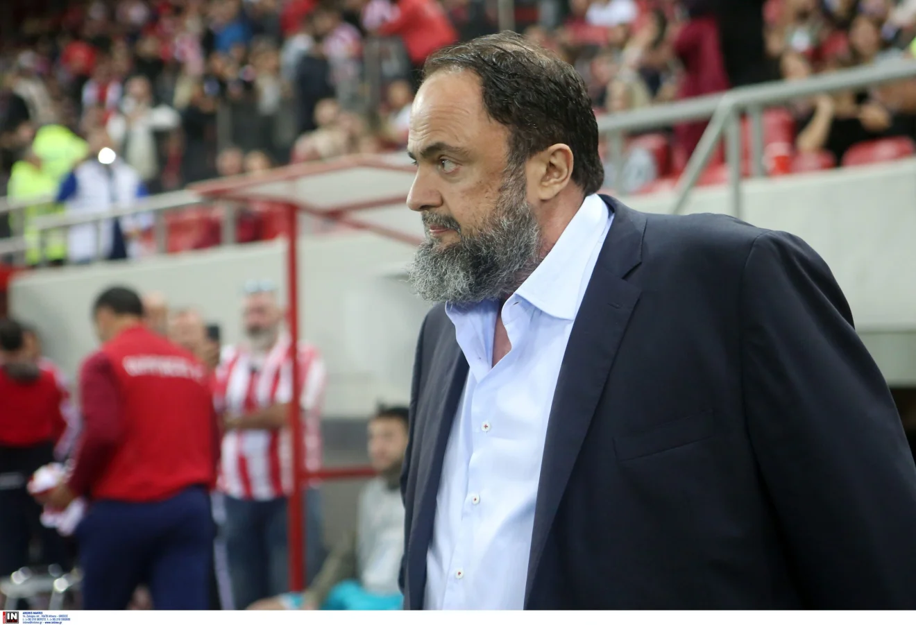 Βαγγέλης Μαρινάκης: Λατρεία προς το πρόσωπό του όπου βρεθεί αν και περνάνε δύσκολα - Ζαλίζει η περιουσία του
