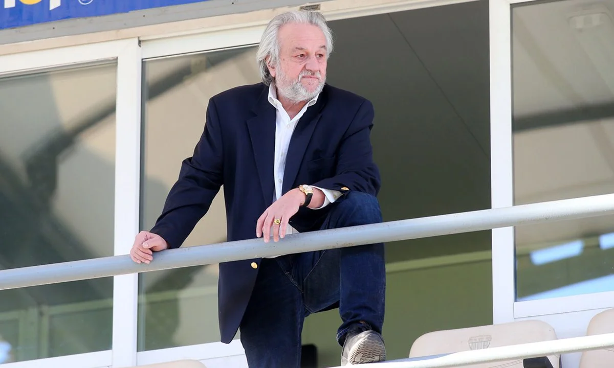 Ο Γιάννης Κομπότης το πήρε απόφαση - Ψάχνει προπονητή!