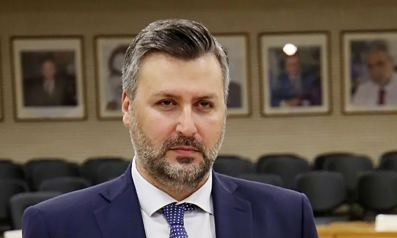 Στην αντεπίθεση το «Αττικόν» - Ανακοίνωση κατά Καλλιάνου!