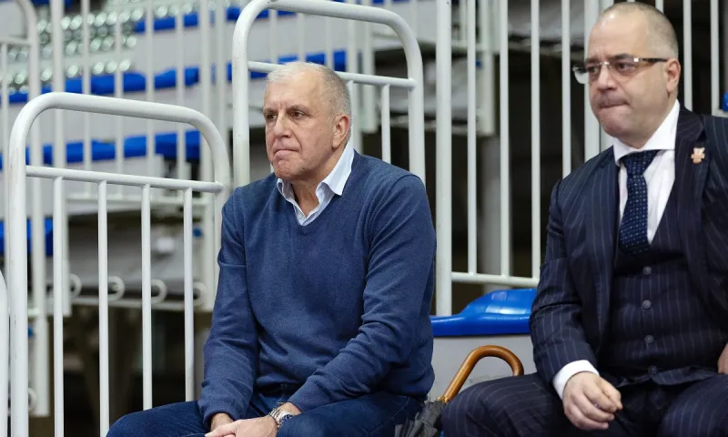 Μακάμπι-Παναθηναϊκός: Αγκαλιά Γιαννακόπουλου-Ομπράντοβιτς (pics)