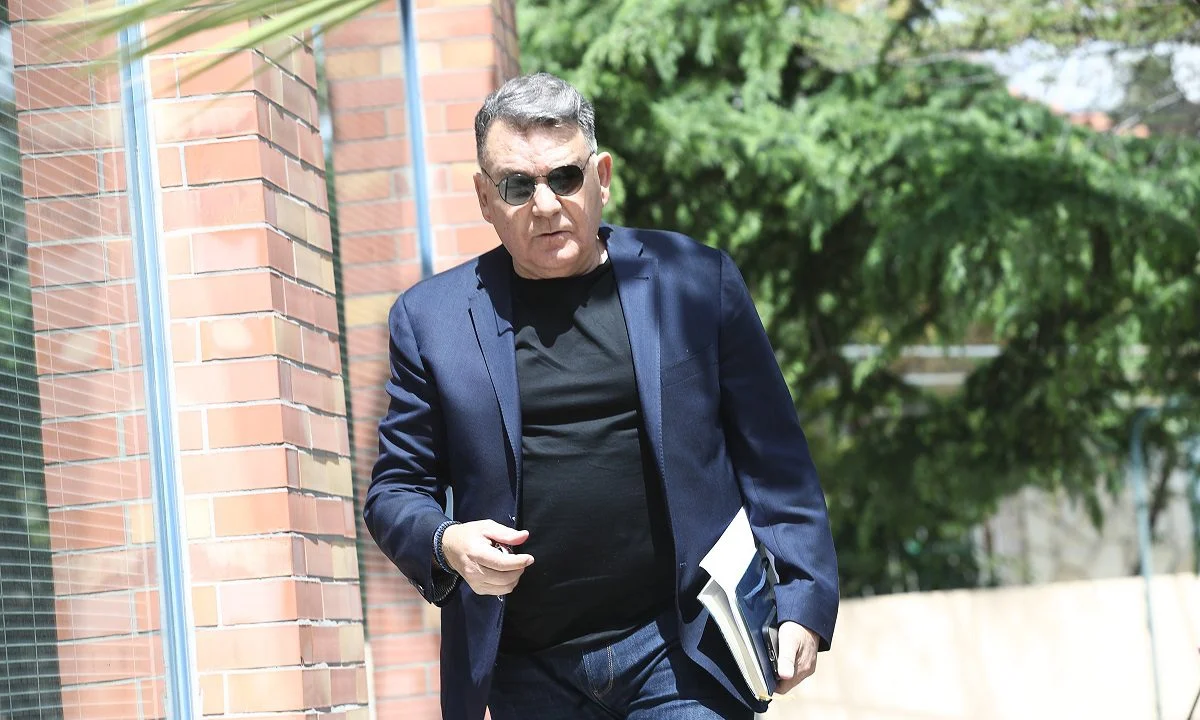 Ολυμπιακός: Τι πραγματικά συμβαίνει πίσω από την παραίτηση Κούγια από τον Ολυμπιακό
