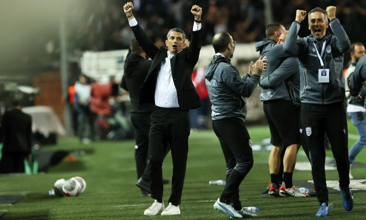 Ο Λουτσέσκου έκανε τα αποδυτήρια του ΠΑΟΚ εκκλησία!