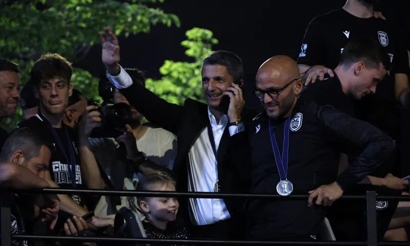 Το άξιζε ο ΠΑΟΚ και ο Λουτσέσκου το χάρηκε όσο κανένα άλλο - Οι ξέφρενοι πανηγυρισμοί του