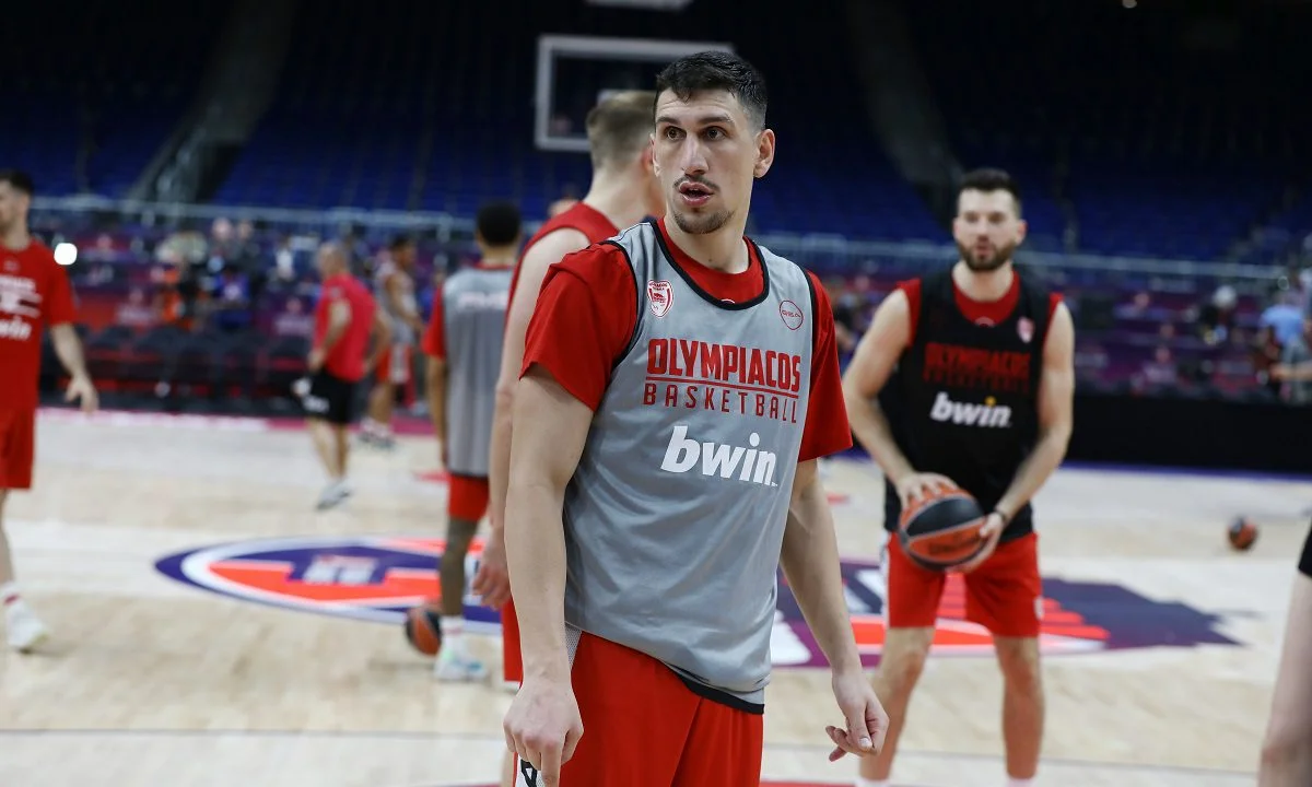 Απίστευτη δήλωση Λαρεντζάκη ενόψει Φάιναλ Φορ
