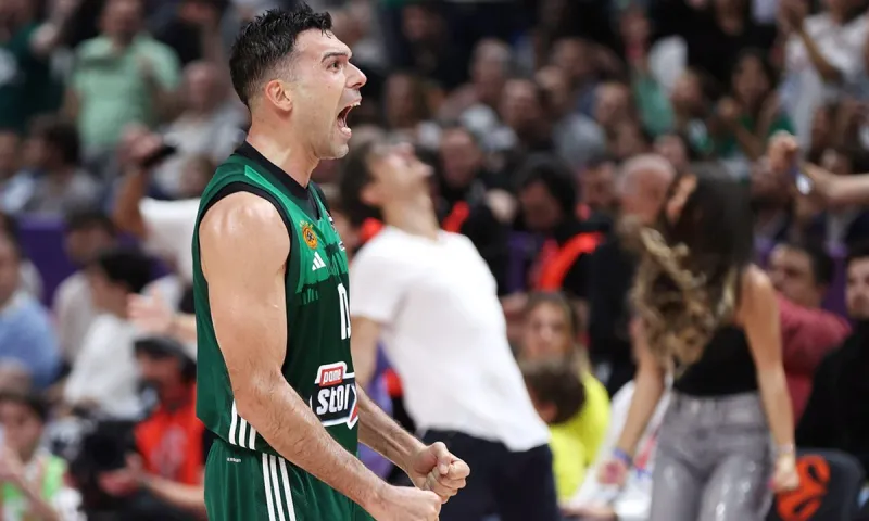 Κώστας Σλούκας: Ο Παναθηναϊκός τον χρυσοπλήρωσε και εκείνος τον έστειλε στην κορυφή της Ευρώπης