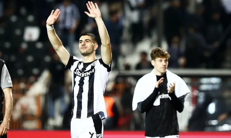 Κουλιεράκης στο γερμανικό Kicker: «Η Bundesliga είναι μεγάλη τιμή - Γνωρίζω για την Άιντραχτ»
