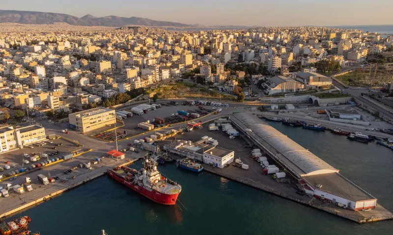 Κάτοικοι στο Κερατσίνι καταγγέλλουν πυροβολισμούς σε γλέντι!