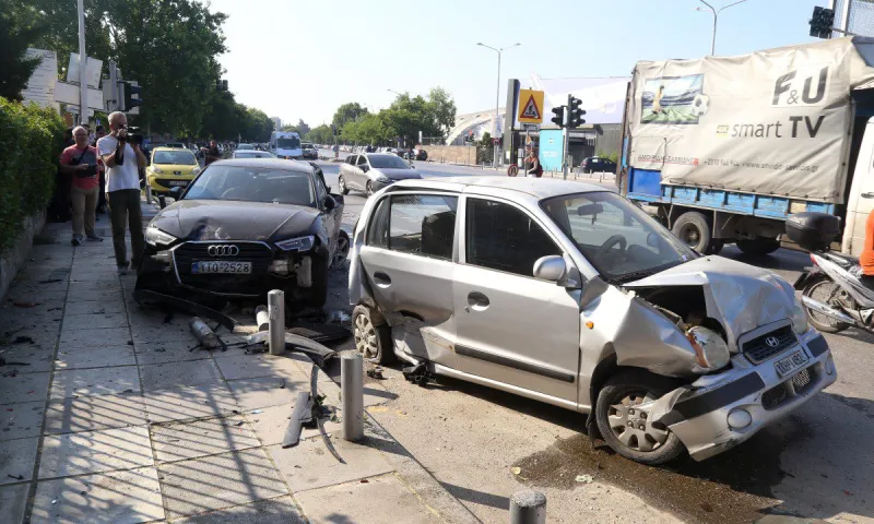 Νέο τροχαίο στην Εθνική Αθηνών Λαμίας (Αφίδνες)