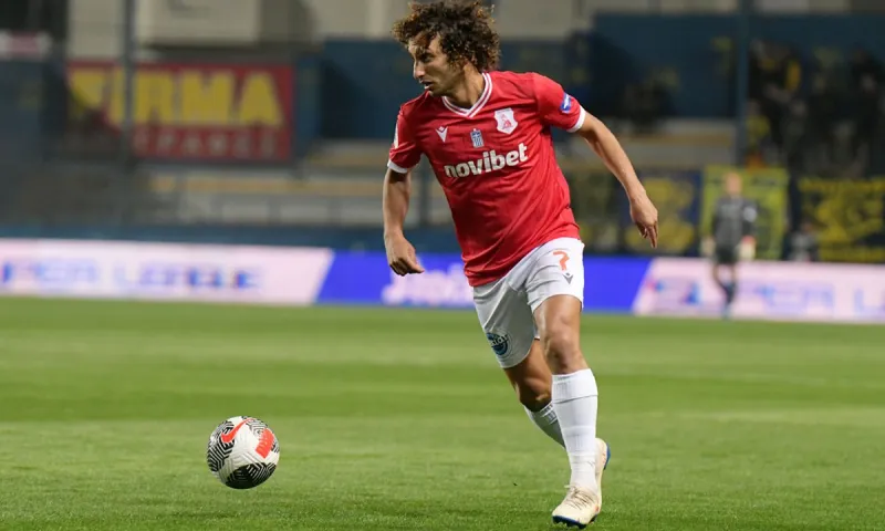 Ουάρντα: Ξανά σε ομάδα της Super League;
