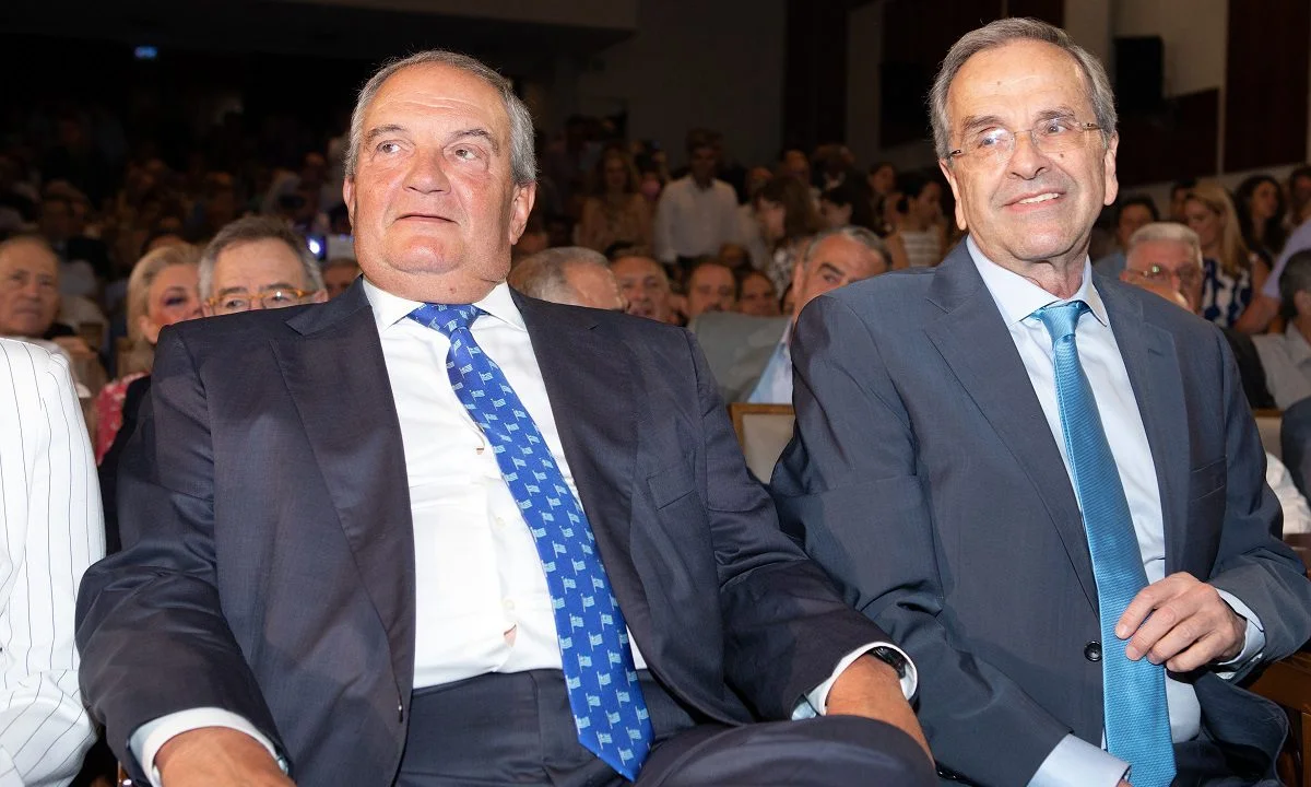 Ποιος βουλευτής έκανε λόγο για πασαρέλα της Ν.Δ. - «Είδαν ότι η Γαλάζια Οικοδομή διαλύεται»