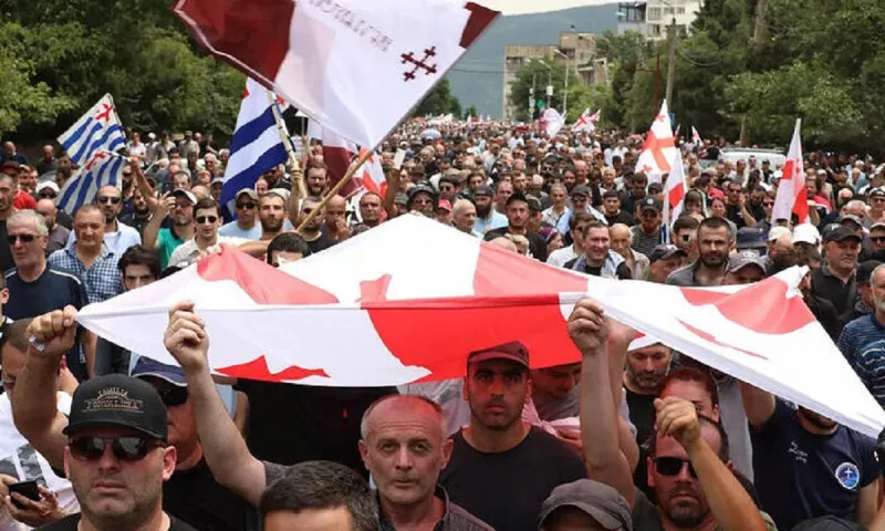 Η Ε.Ε. που προωθεί τη woke κουλτούρα και η Γεωργία που προσπαθεί να αντισταθεί