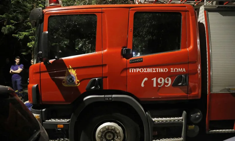 Φωτιά σε πολυκατοικία στη Νέα Ιωνία! - Γίνεται εκκένωση