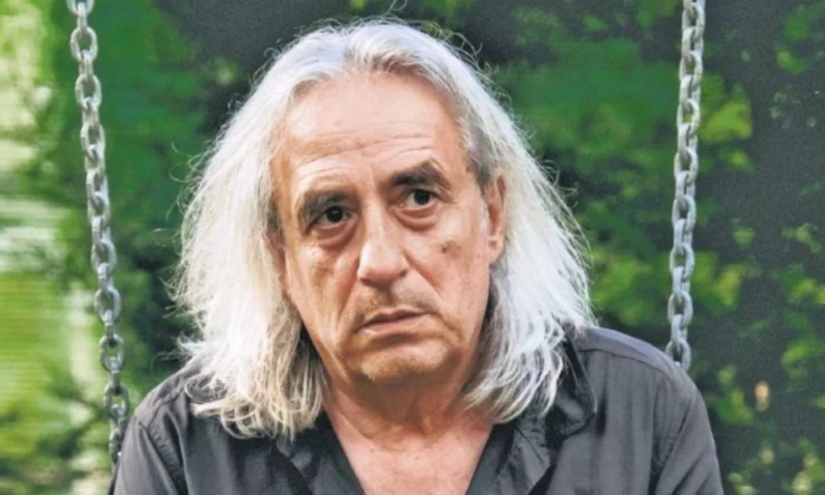 Γιάννης Αγγελάκας: Το πρόβλημα της υγείας του - Ακυρώνει τις συναυλίες